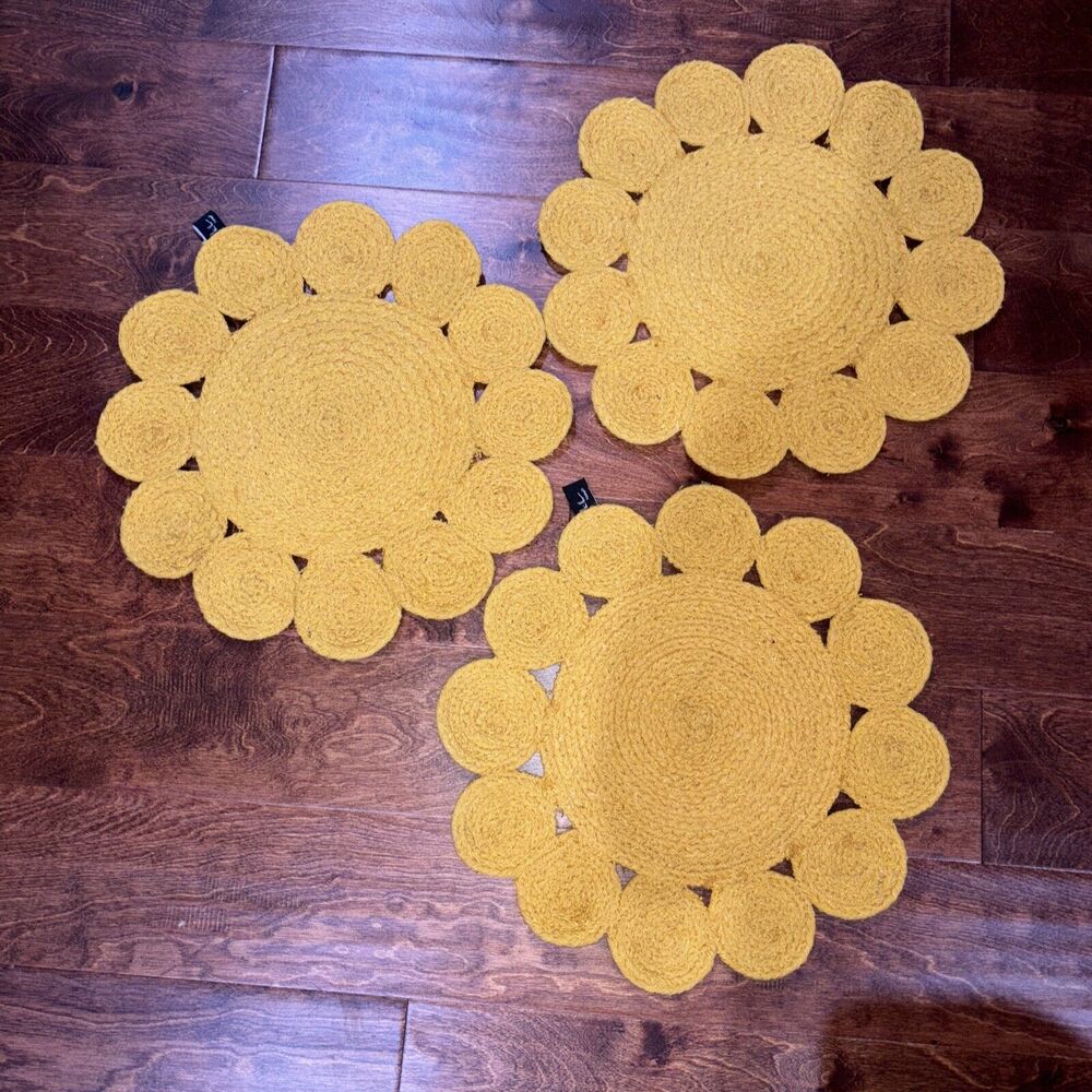 Set Of 3 Nicole Miller Home Quilted Placemats 15" Round Sunflower Gold